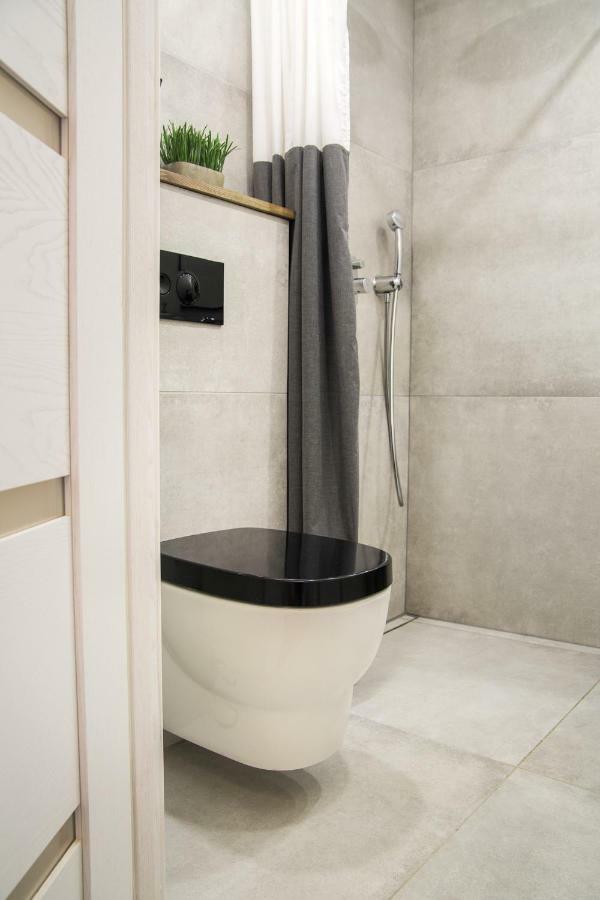 Downtown Apartment Rentals 2 Szawle Zewnętrze zdjęcie