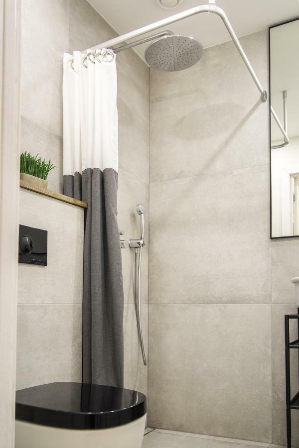Downtown Apartment Rentals 2 Szawle Zewnętrze zdjęcie